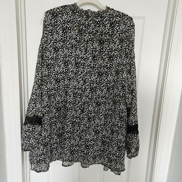 Lane Bryant Chiffon Cold Shoulder Blouse Floral Black 38/40 - Picture 5 of 7